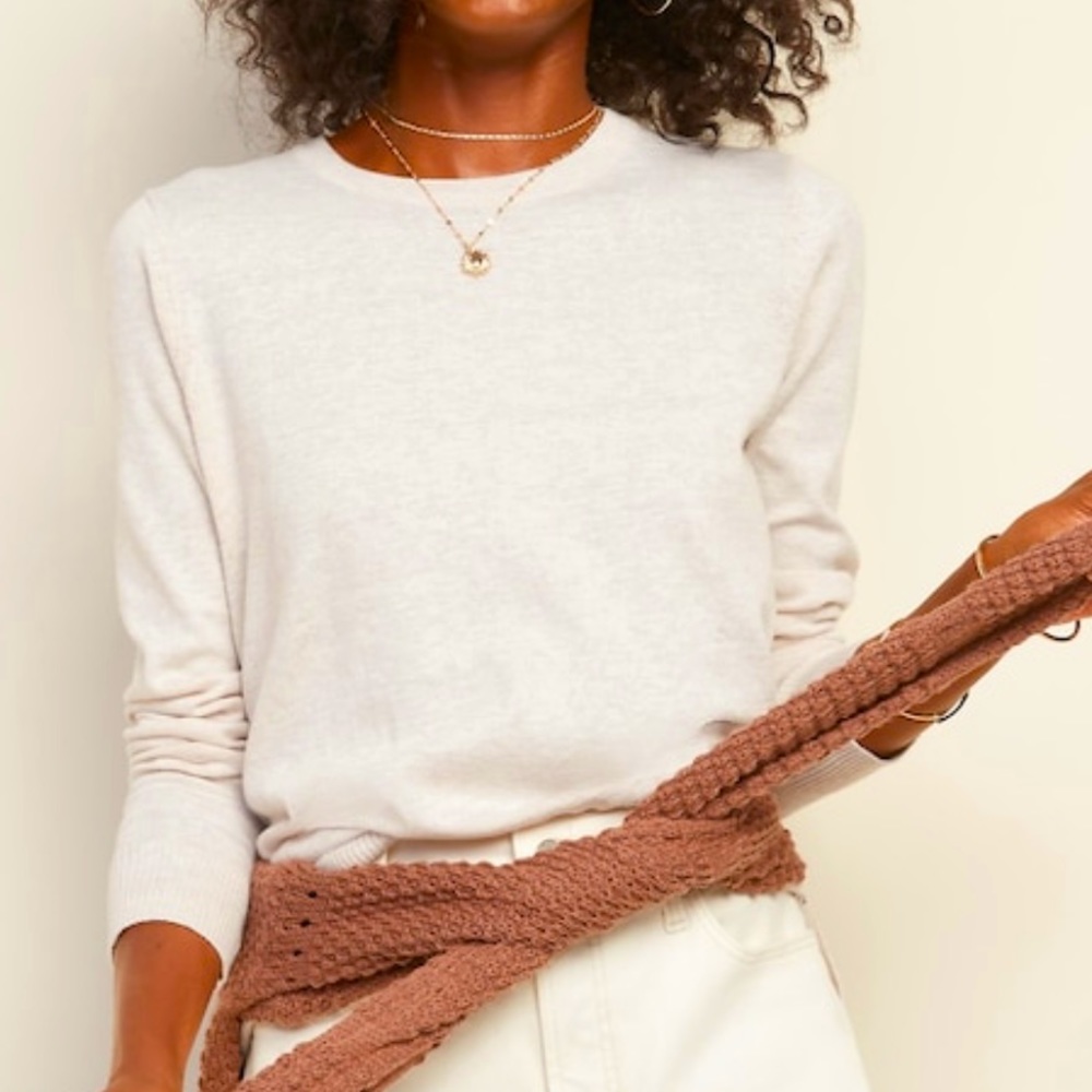 Lightweight crew neck sweater in cream!!! OLD NAVY